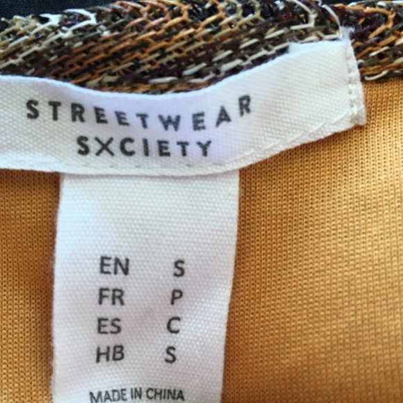 SWS Streetwear Society Crop Tank - Picture 4 of 6
